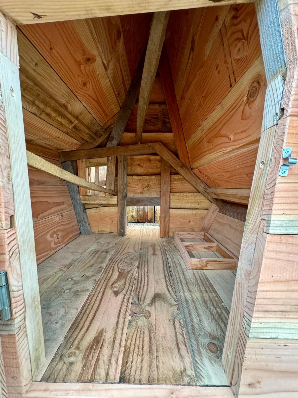 Handgemaakt kippenhok